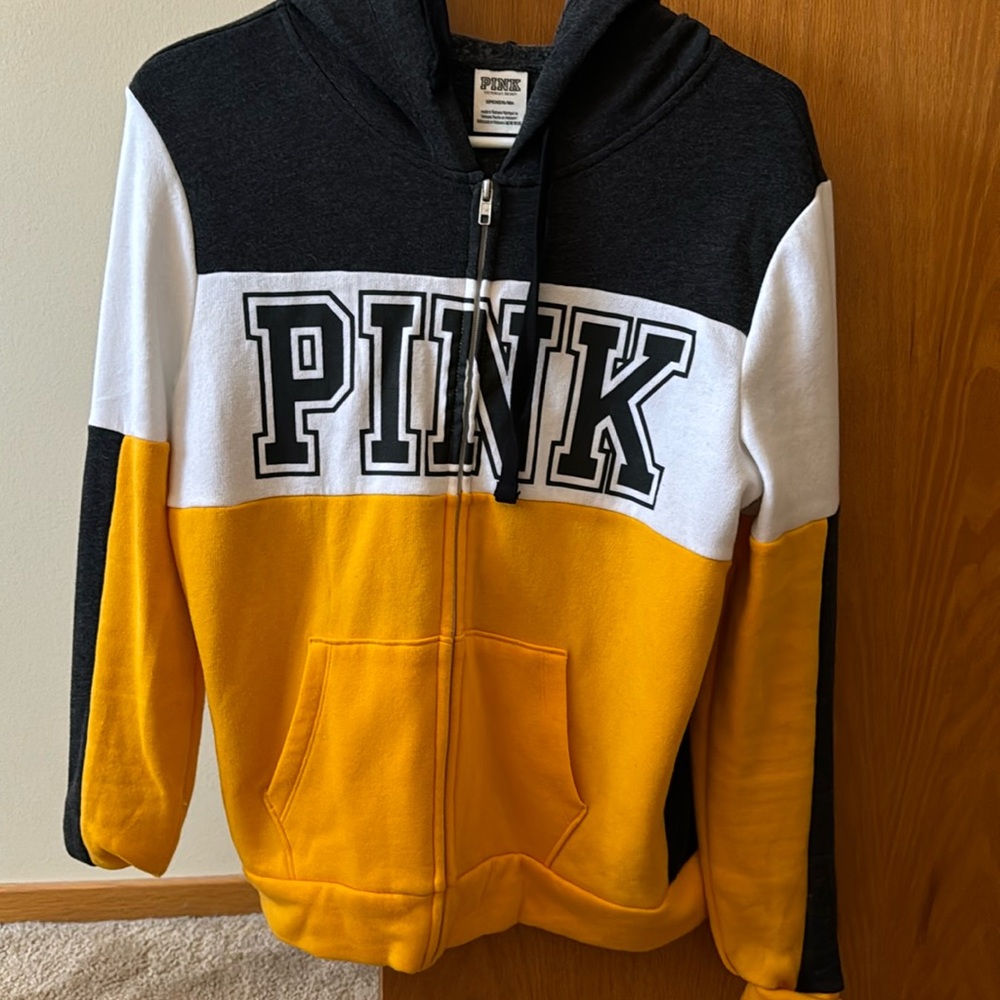 Women’s PINK Zip Up